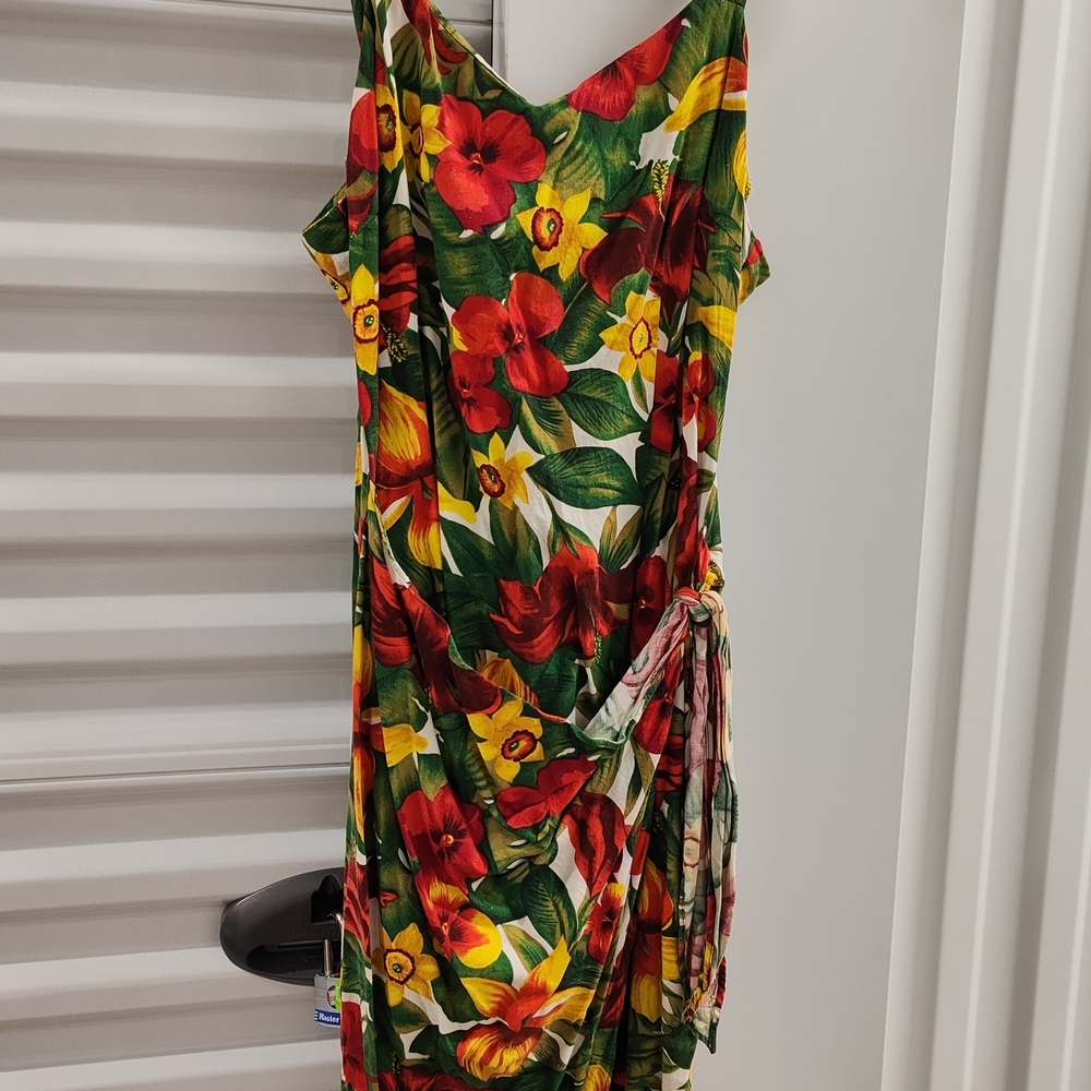 Floral Sleeveless Dress - Multicolor